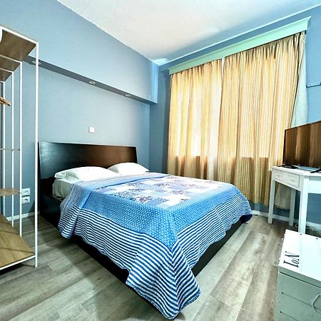 Hostel Monaco フンシャル エクステリア 写真
