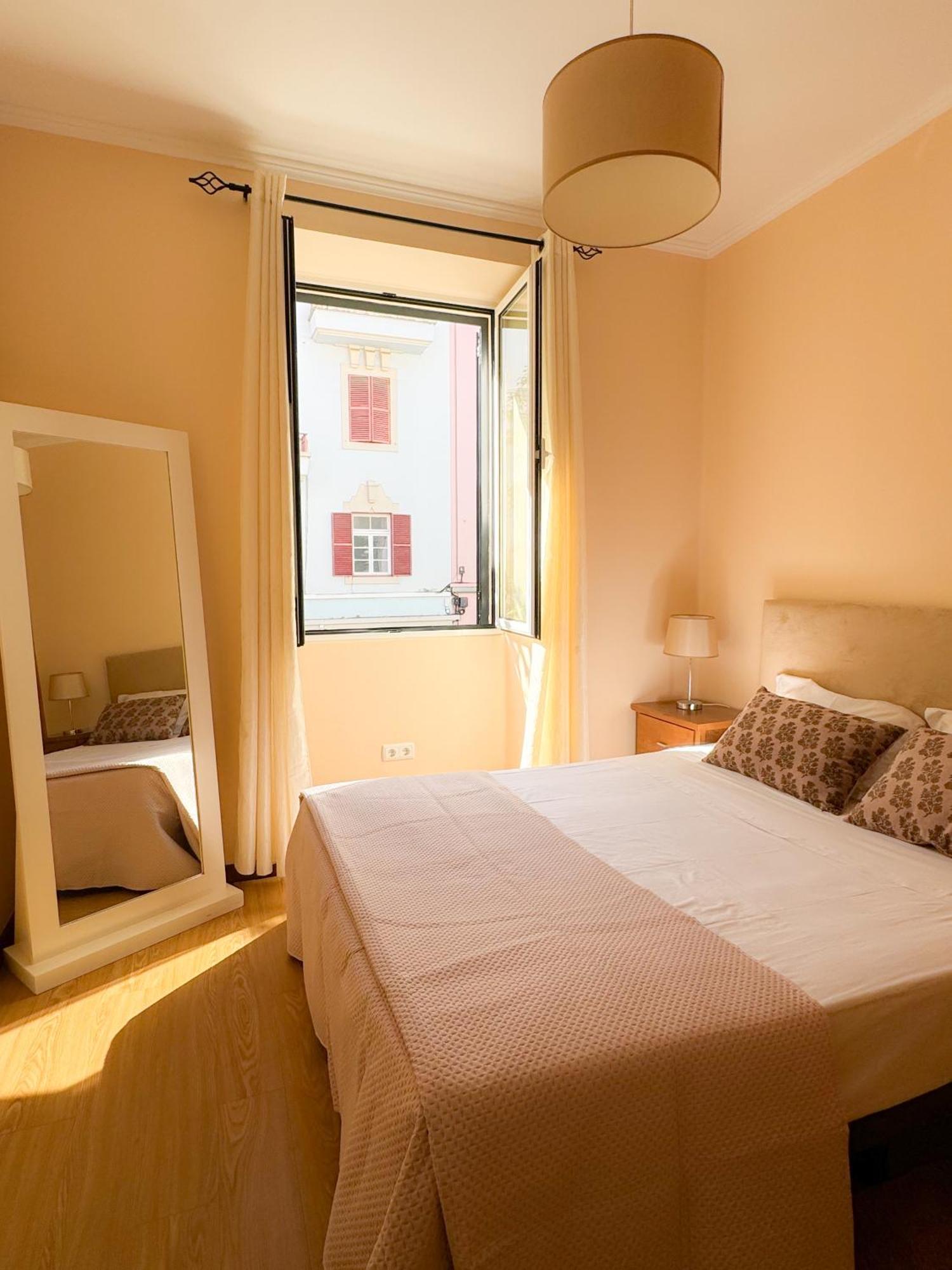 Hostel Monaco フンシャル エクステリア 写真