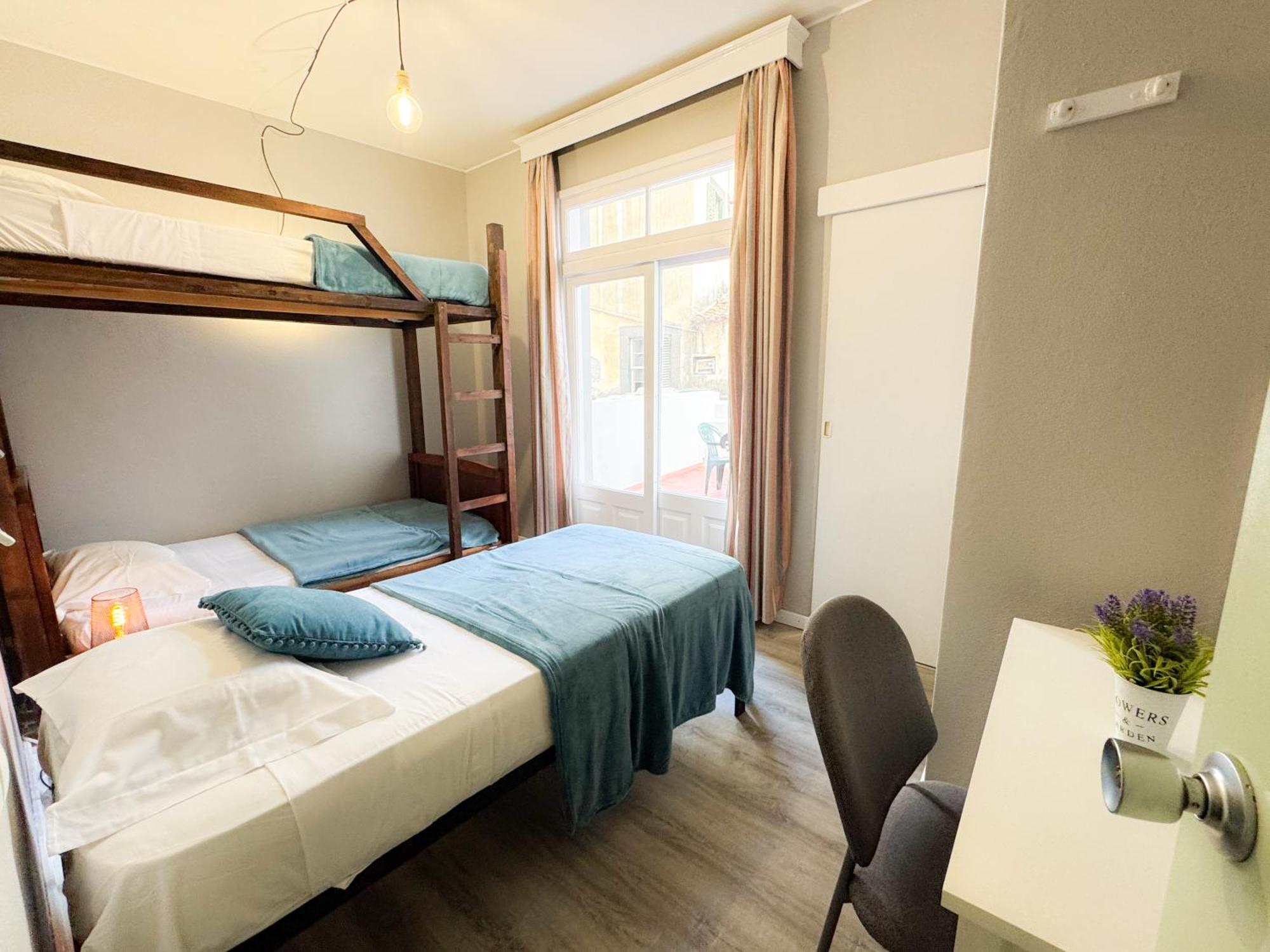 Hostel Monaco フンシャル エクステリア 写真